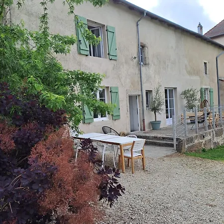 Maison De La Vaux